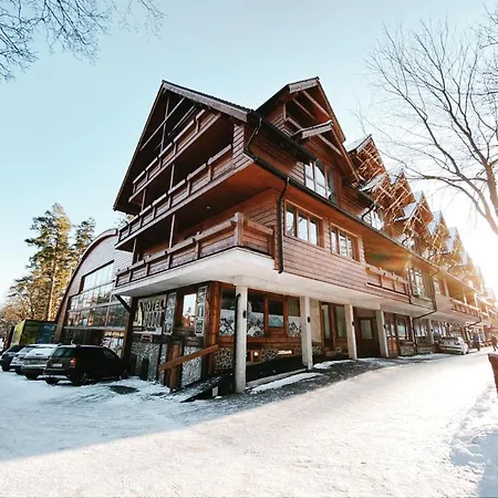 Apartment Apartman De Luxe S Vyhladom Na Lomnicky Stit *