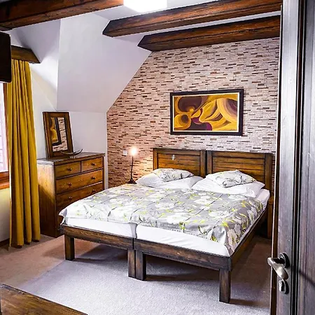 De Luxe S Výhľadom Na Lomnický štít *