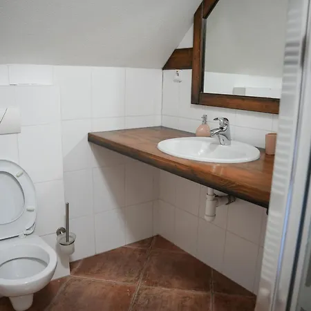 De Luxe S Vyhladom Na Lomnicky Stit *