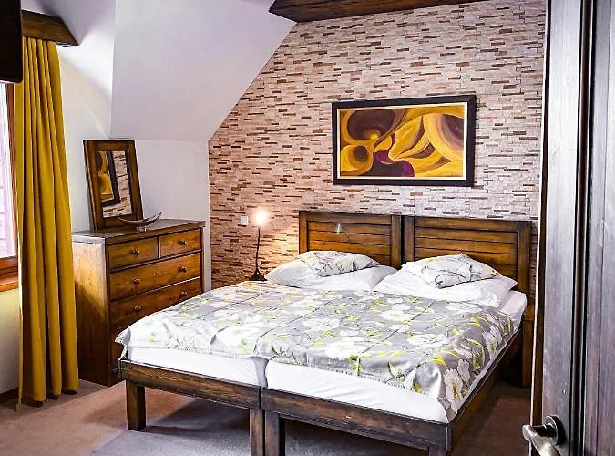 De Luxe S Vyhladom Na Lomnicky Stit *