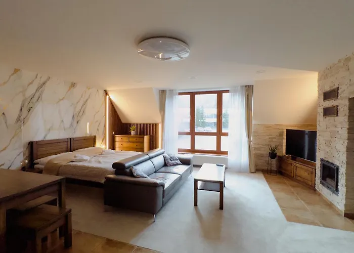 Apartament De Luxe S Vyhladom Na Lomnicky Stit